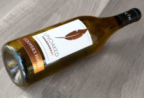 Unoaked Chardonnay Wine