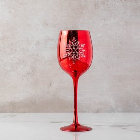 Red Snowflake Stemmed Wine Glass
