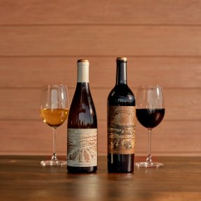 Cooper's Hawk x Cakebread Wine Gift Set