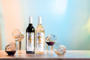 Lite+Bright Red Wine