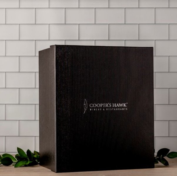 Cooper's Hawk Signature 6-Bottle Black Gift Box